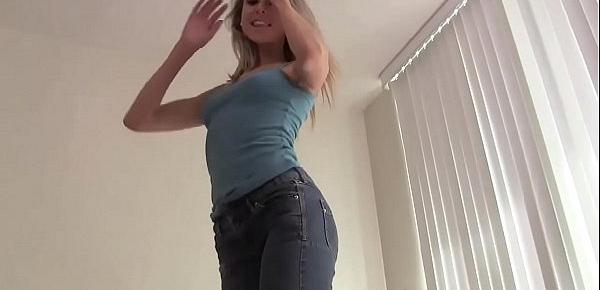  My round ass looks so amazing in these skinny jeans JOI